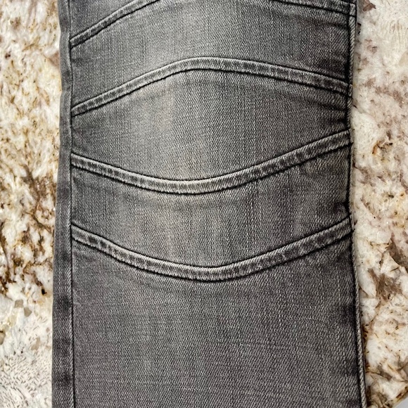 Current/Elliot The Moto Ankle Skinny Jeans in Gutter Grey ~ Size 28 - Picture 7 of 11
